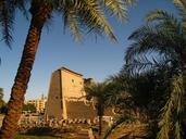 luxor-temple-egypt-historically-657736.jpg