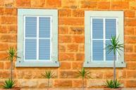 shutters-windows-shuttered-windows-1039996.jpg