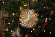 strohstern-christmas-ornaments-68463.jpg