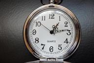 clock-pocket-watch-time-nostalgia-1333289.jpg