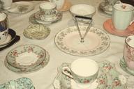 tea-set-tea-party-teapot-cups-382807.jpg