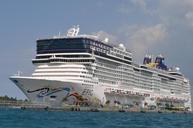 cruise-ship-holidays-cruise-330194.jpg