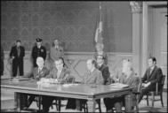 President_Nixon_and_Prime_Minister_Trudeau_at_the_signing_ceremony_for_the_Great_Lakes_Water_Quality_Agreement_-_NARA_-_194763.tif