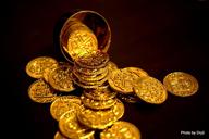 bitcoin-coins-gold-money-currency-282798.jpg