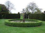 Lytes Cary 2009 Pond Garden.JPG