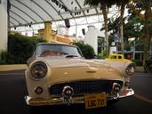 classic-car-automobile-car-retro-584644.jpg