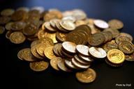 bitcoin-coins-gold-money-currency-283587.jpg