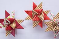 origami-art-of-paper-folding-fold-220917.jpg