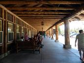 Old_Faithful_Lodge,_porch.jpg