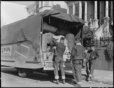 San_Francisco,_California._Boys_of_Japanese_ancestry_unloading_bed-rolls_and_baggage,_which_they_ha_._._._-_NARA_-_537748.jpg