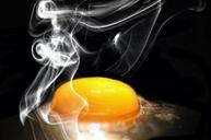 egg-frying-steam-cooking-white-601508.jpg