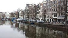 amsterdam-canal-houses-234528.jpg