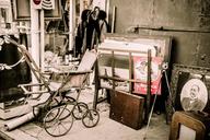 flea-market-old-junk-nostalgia-1262035.jpg