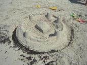 sandburg-beach-sand-beach-holiday-376091.jpg