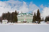 hotel-seebenalp-snow-trees-winter-571819.jpg