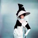 Audrey_Hepburn_(in_her_character_as_'Eliza_Doolittle'_in_&quot;My_Fair_Lady&quot;)_photographed_by_Cecil_Beaton_-_1964.jpg