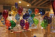 glass-blowing-glass-balloons-429114.jpg