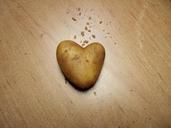 potato-food-heart-shape-vegetable-203899.jpg