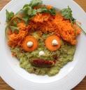 plate-carrots-guacamole-orange-417728.jpg