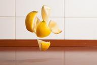 lemon-slices-fresh-citrus-fruit-407173.jpg