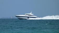 powerboat-speed-fast-force-spray-67152.jpg