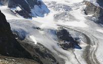 glacier-ice-flow-bernina-alpine-1301428.jpg