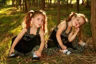 twin-sisters-love-girls-blue-eyes-948740.jpg