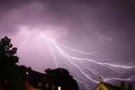 thunderstorm-night-erding-sky-1097527.jpg