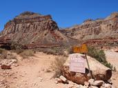 Sign_to_Hilltop,_Hualapai_Canyon,_AZ.jpg