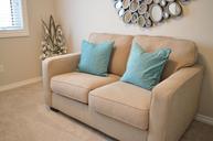 love-seat-couch-sofa-pillows-1090458.jpg