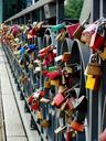 love-locks-castles-love-symbol-1440060.jpg