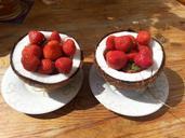 coconut-strawberries-coconuts-194547.jpg