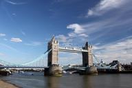 tower-bridge-thames-river-water-1405918.jpg