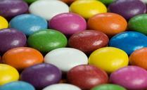 sweets-candy-row-line-color-macro-316103.jpg