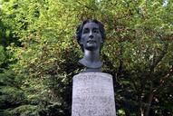 bust-cosima-wagner-park-monument-1079216.jpg