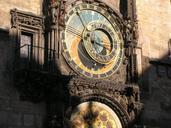 prague-astronomical-clock-famous-77836.jpg