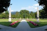 park-garden-geometry-hellbrunn-407772.jpg