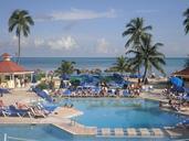 pool-hotel-ocean-beach-bahamas-115851.jpg