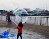 bubbles-street-artist-children-joy-981964.jpg