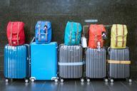 luggage-suitcases-baggage-bags-933487.jpg