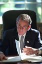 911:_President_George_W._Bush_in_Oval_Office,_10/29/2001..jpg