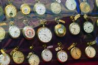 watches-clock-antique-market-51564.jpg