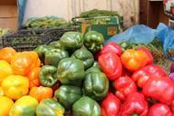 pepper-red-yellow-green-vegetarian-675746.jpg