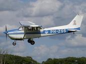 PH-ZSS Cessna F 172 M.JPG