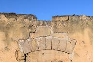 ruin-archway-wall-remains-of-a-wall-1608567.jpg