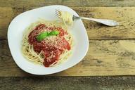 spaghetti-pasta-food-restaurant-863304.jpg