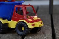 toys-truck-child-children-boy-311757.jpg