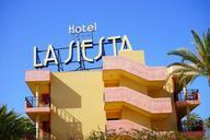 hotel-building-playa-de-las-americas-461694.jpg