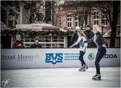 ice-skating-ice-skating-skating-235540.jpg