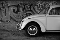 vw-beetle-graffiti-classic-1421545.jpg